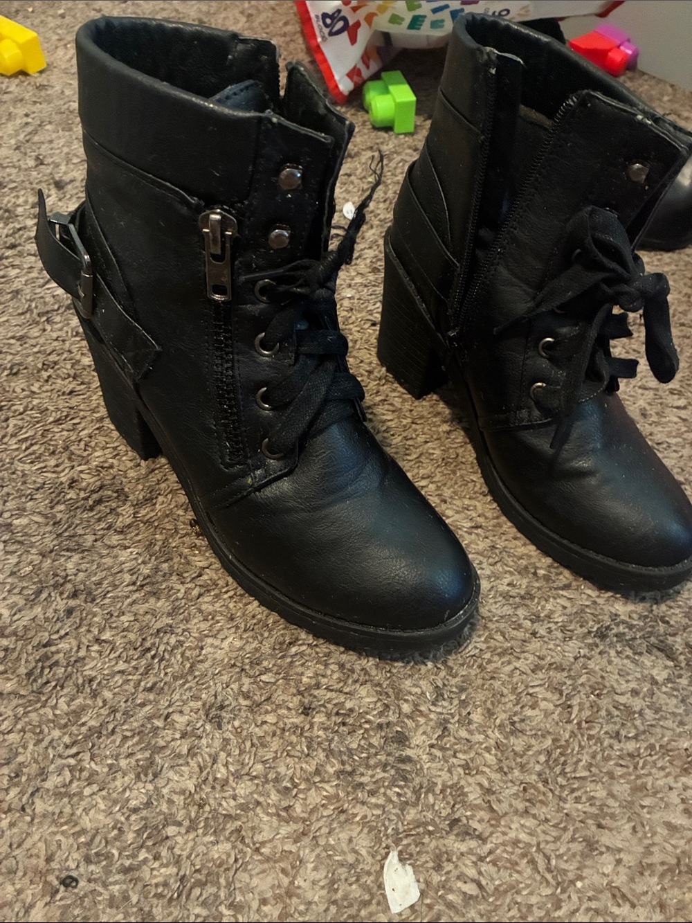 Rue21 Black Lace-Up Block Heel Ankle Boots with Side Zip